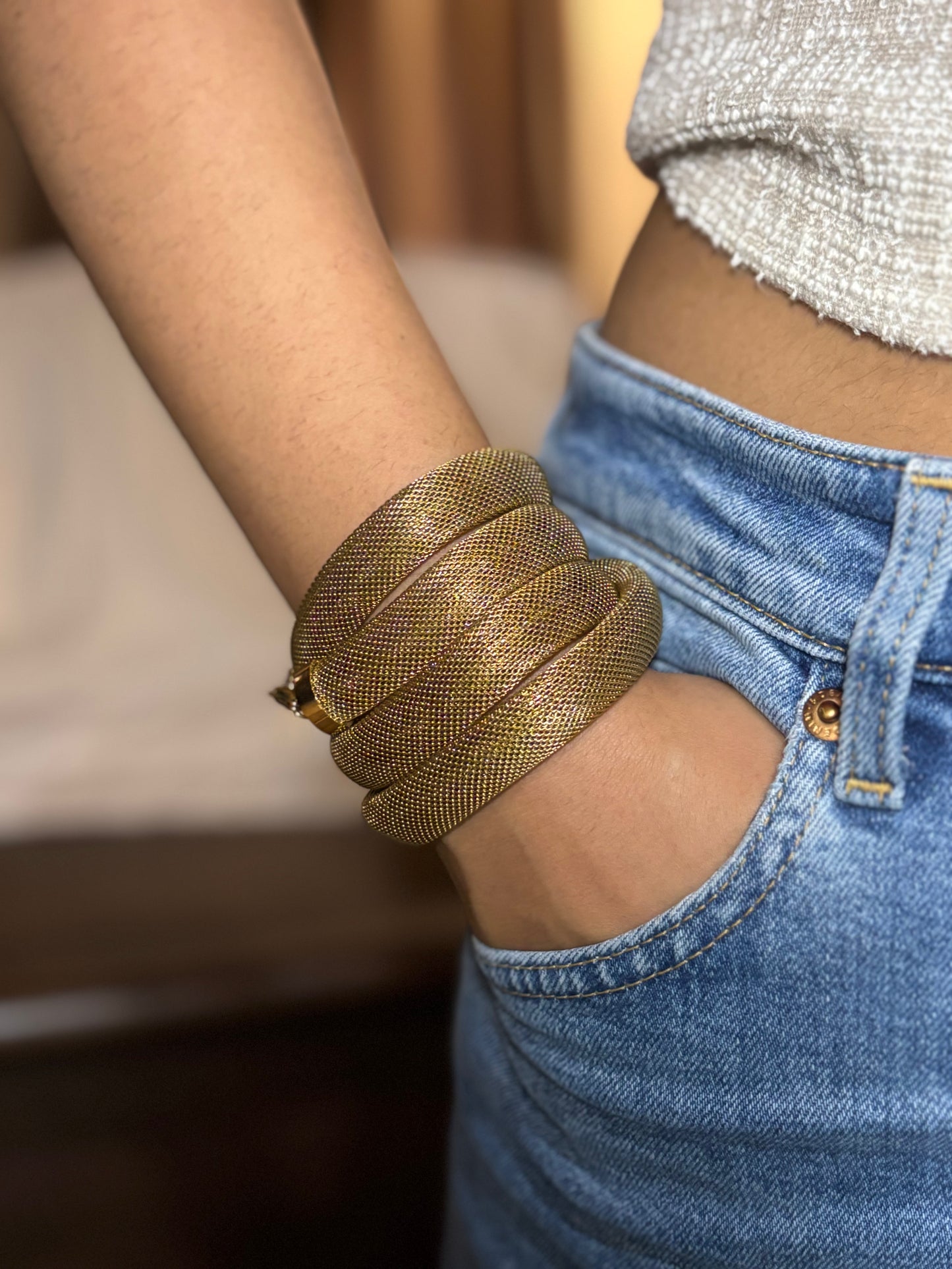 The Mesh Wrap in Dull Gold