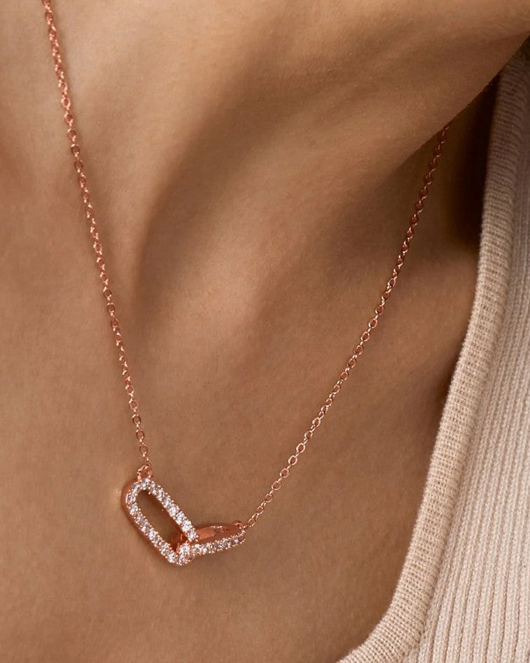 Rose gold Linked-in necklace