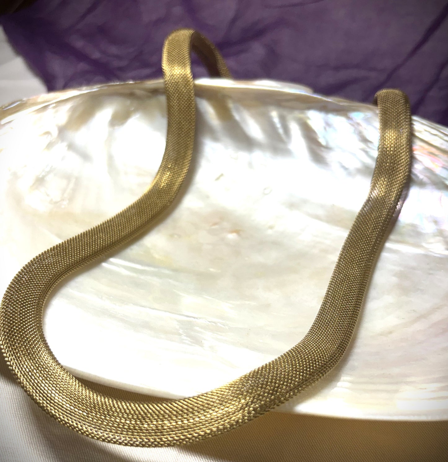 The Mesh Wrap in Dull Gold